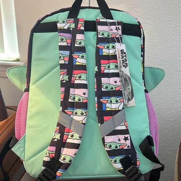 NWT Grogu backpack, Disney, Star Wars Mandalorian - Picture 3 of 6